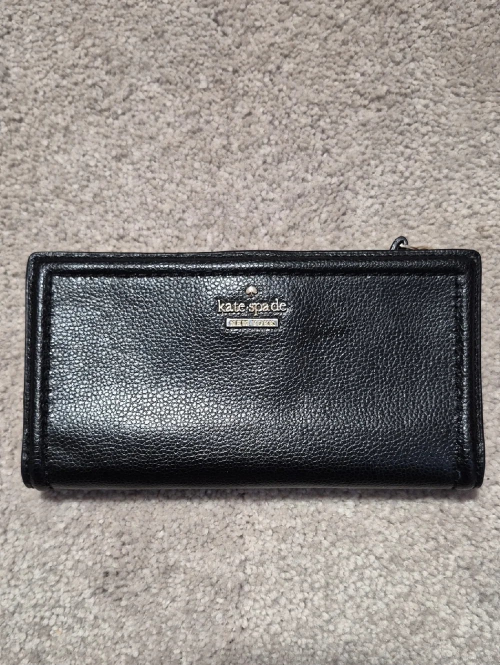 kate‎ spade Black Pebbled Leather Continental Wallet with Gold Logo